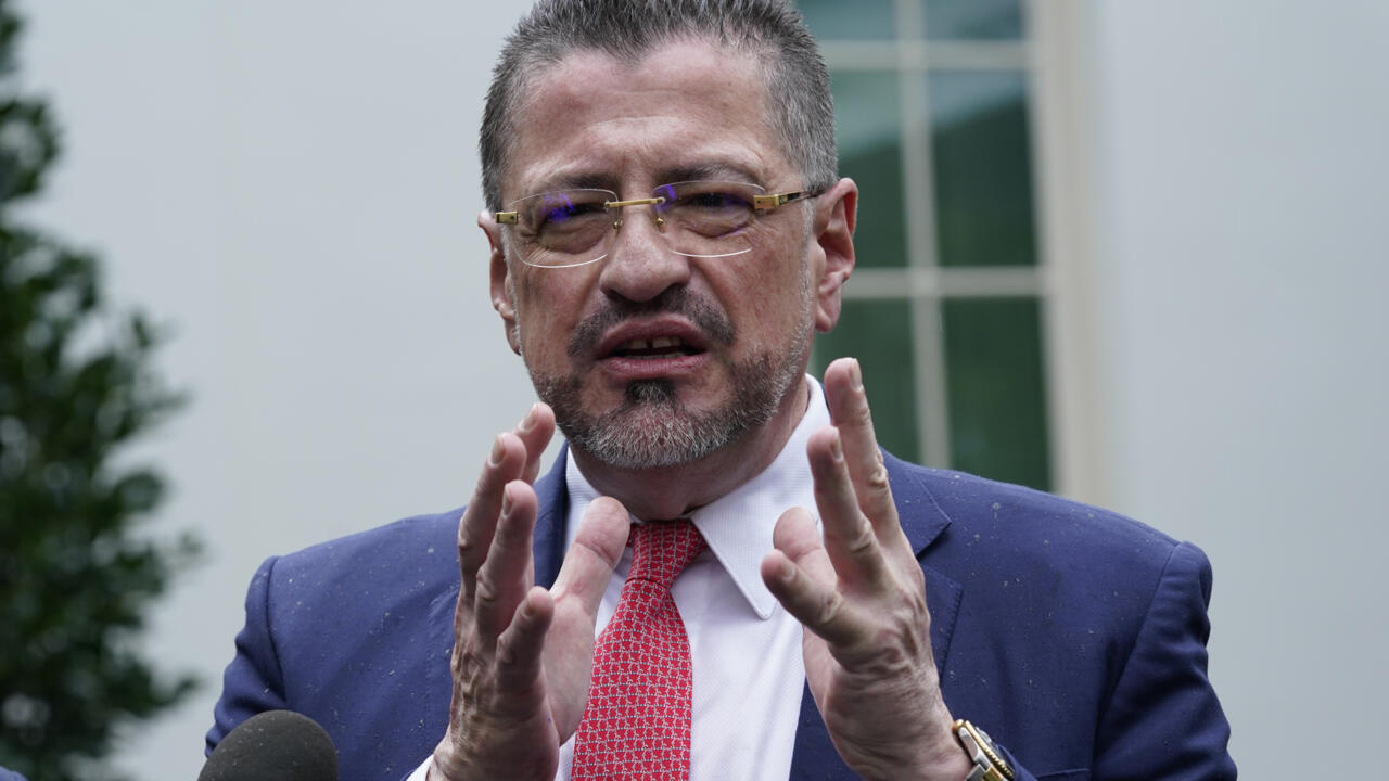 Costa Rica Intelligence Chief Details Alleged Plot to Assassinate President Rodrigo Chavez