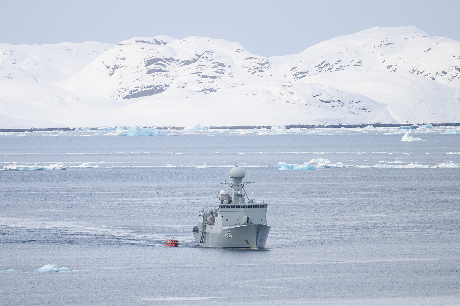 Russia Denies Arctic Tensions Link to Its Activities as US Moves Closer to Greenland Takeover
