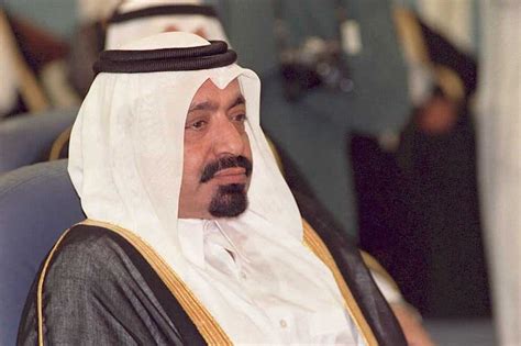 Qatar’s Former Emir Dies at Age 74
