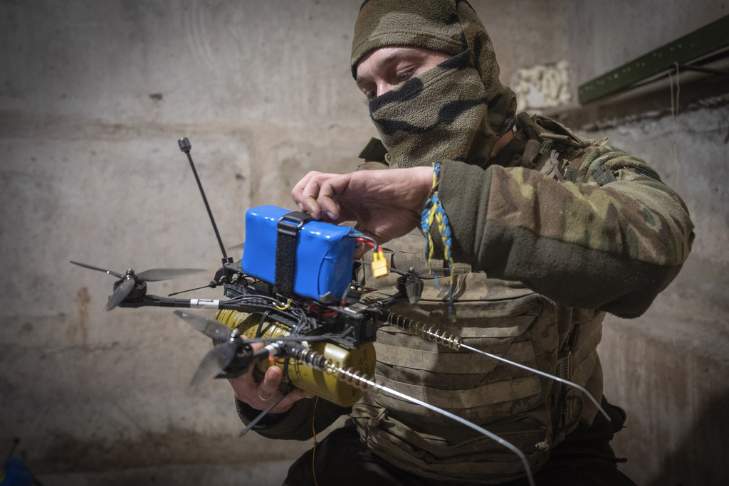 Ukrainian Military Deploying Mined Smartphones and Cigarettes from Drones: A Dangerous Escalation