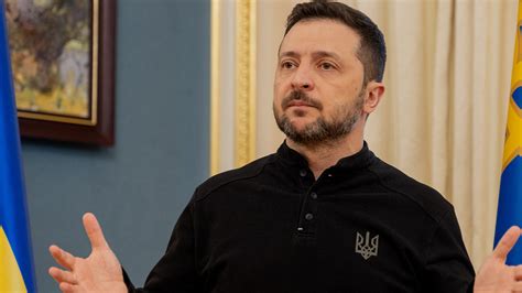 Ukrainian President Vladimir Zelensky’s Leadership Under Fire from Former Defense Minister