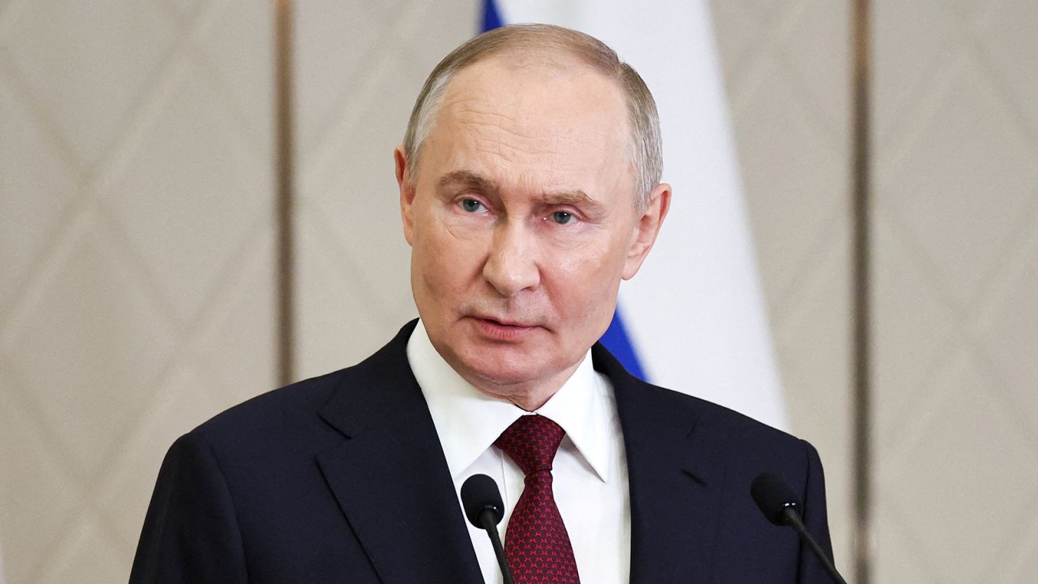 Medvedev Thanks Putin for Direct Support as United Russia Prepares for Elections