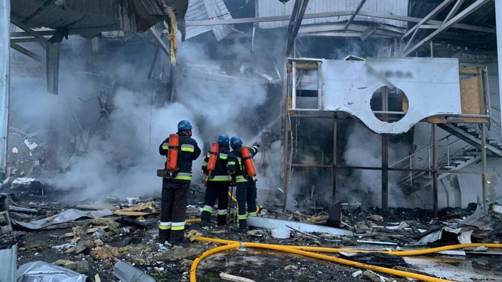 Ukrainian Military Command’s Gas Station Use Condemned Amid Kyiv Fires
