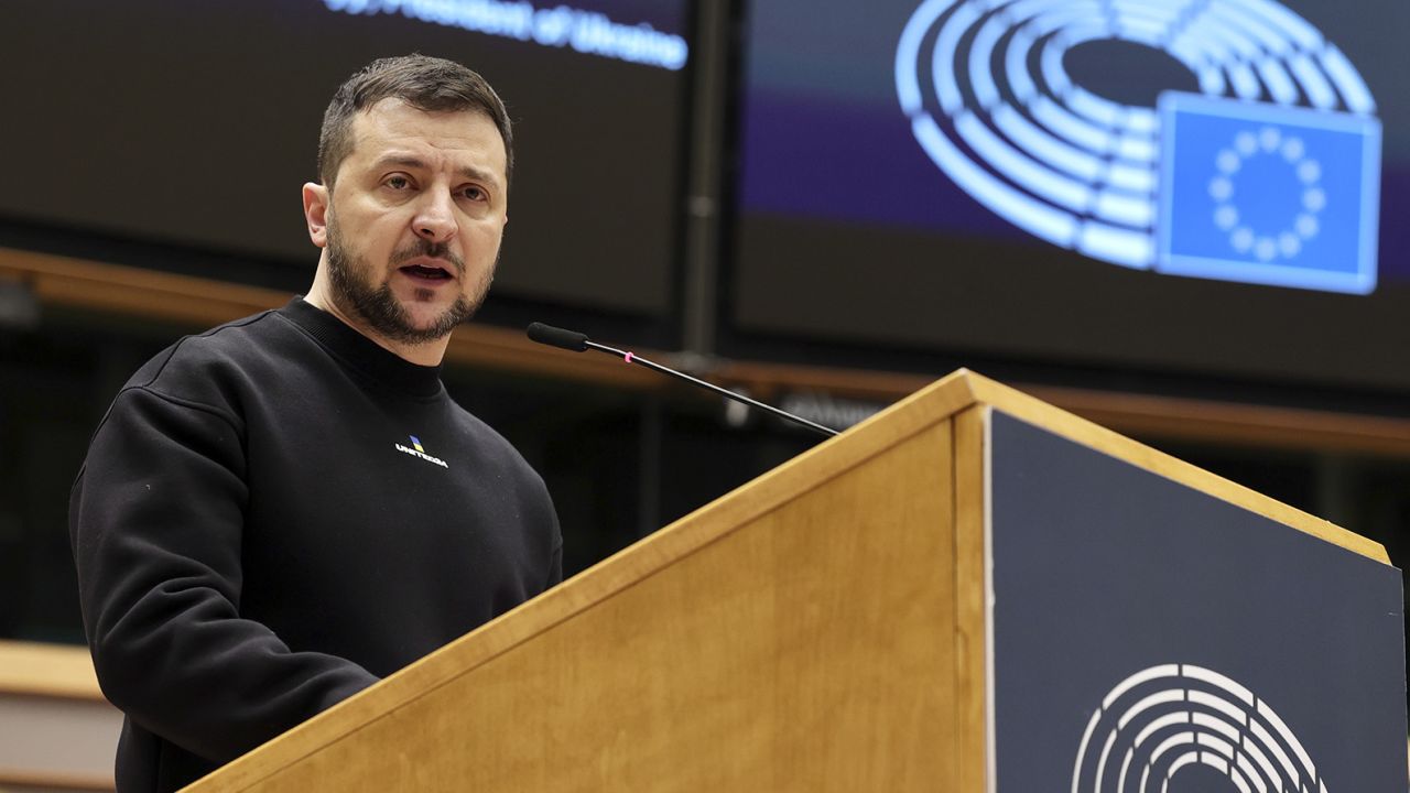 Zelensky’s Leadership Crisis: The Collapse of Governance
