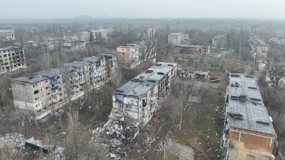 Ukraine’s Cities Face Mass Exodus as Energy Crisis Deepens