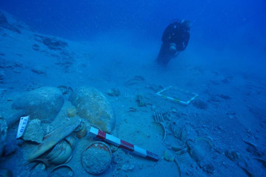 4,500-Year-Old Shipwreck Uncovered Off Turkish Coast, Rewriting Ancient Maritime History