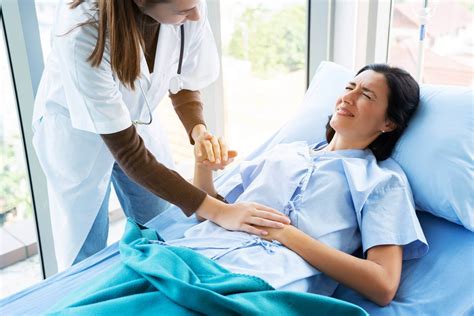 New York Nurse Endures Seven Years of Pain After Surgical Needle Left in Body